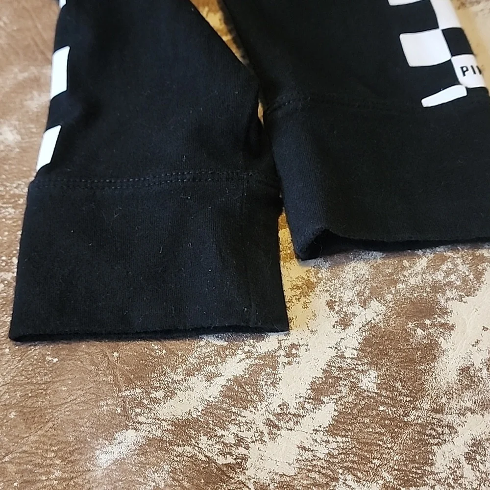 Hard To Find Pink VS White and Black Checkerd Leggings. Size: S - Picture 7 of 12